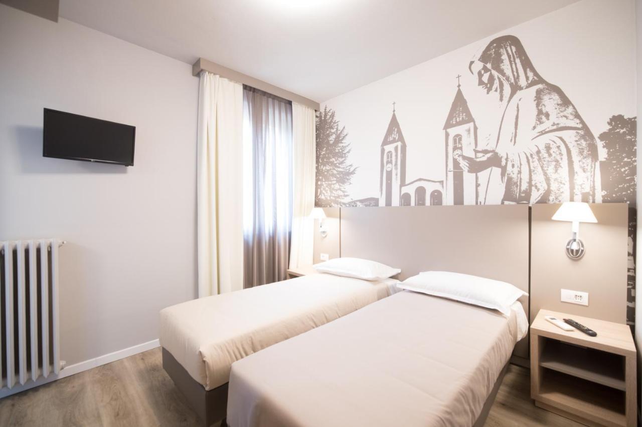 Al Santuario Di Fiorano Charming Hostel Fiorano Modenese Exterior photo